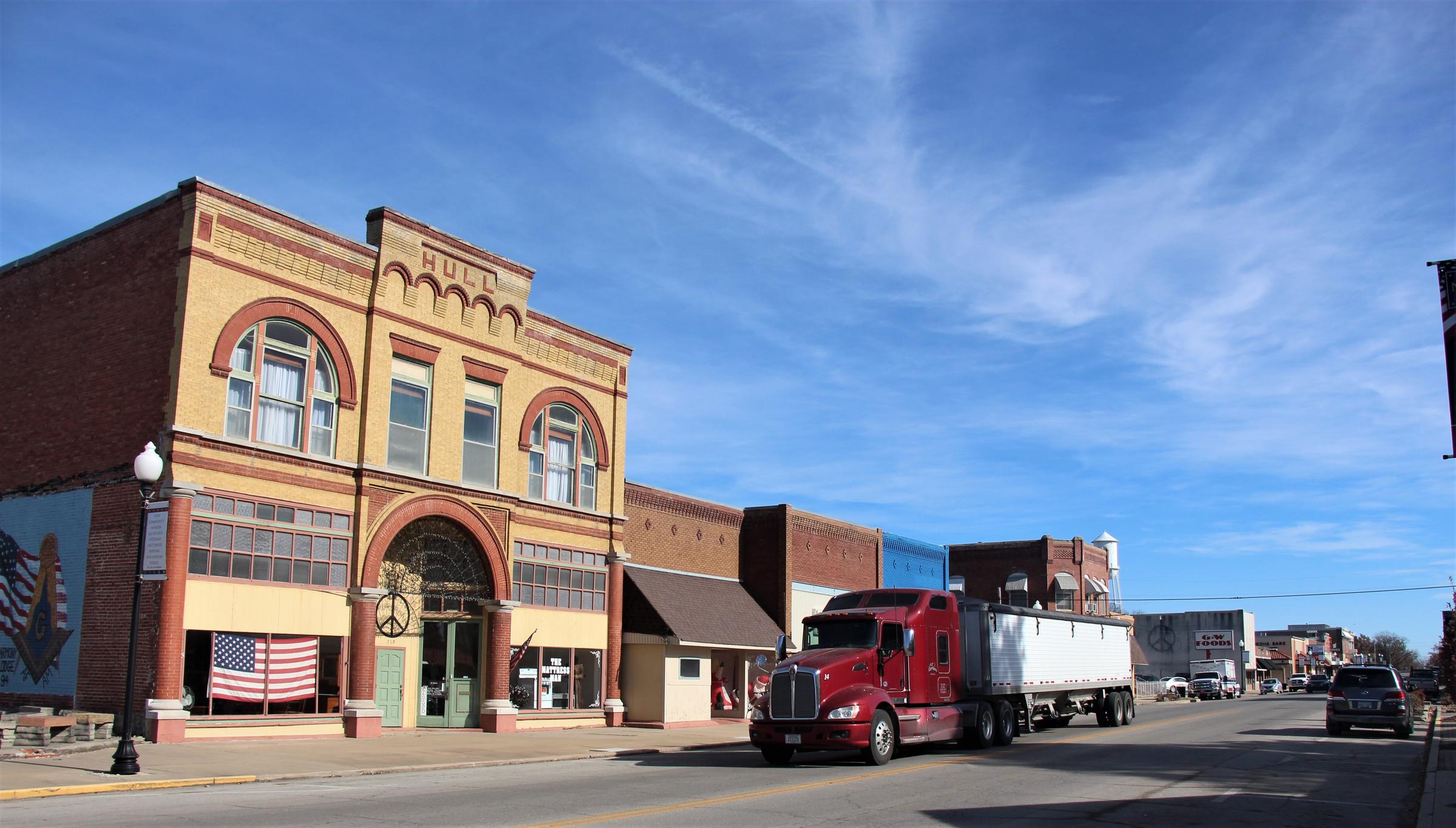 Will free college tuition revitalize small town in southeast Kansas